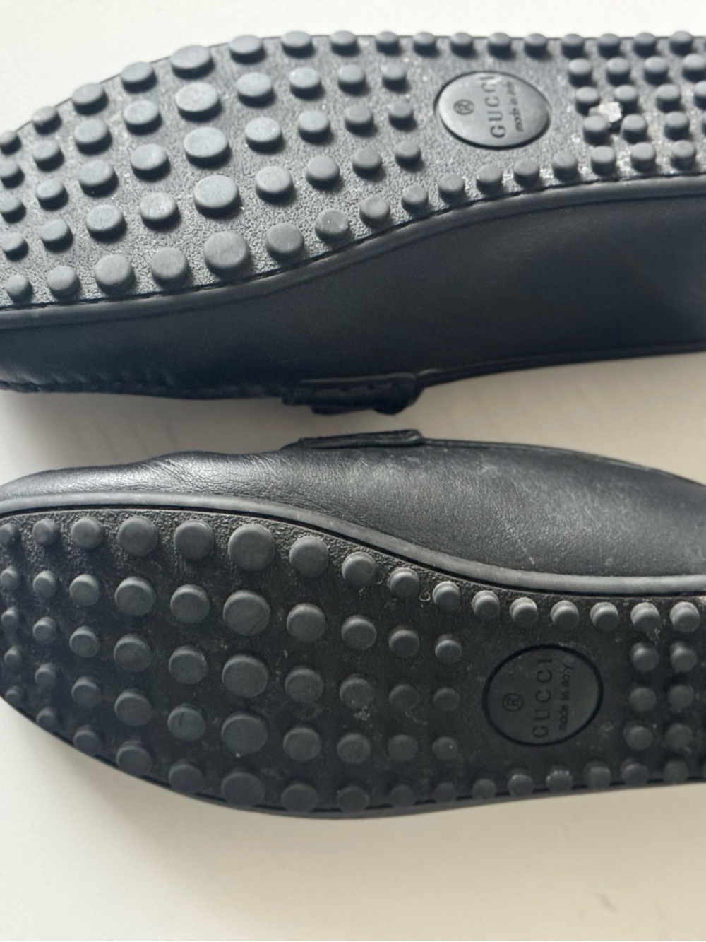 Gucci Black Leather Loafers with Red and Green Web and Horsebit - Picture 4 of 4